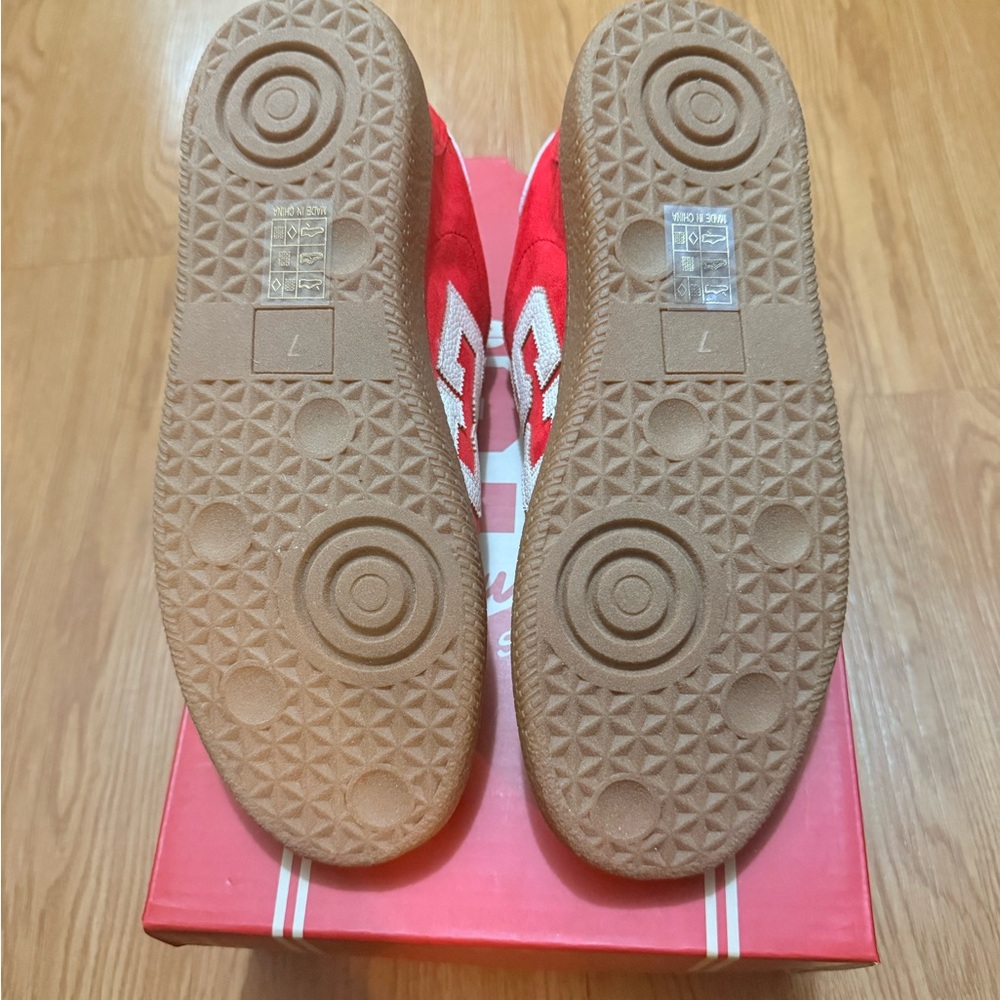 SHU SHOP Retro 25 Suede Sneakers - Picture 6 of 7